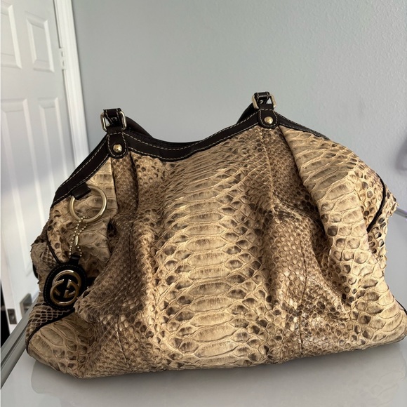 GUCCI PYTHON PURSE - Picture 1 of 16